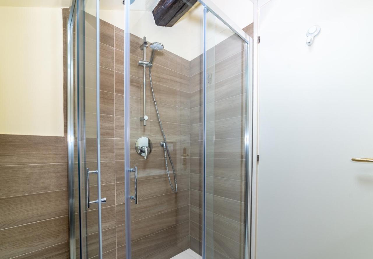 Brera - Sella Charme Apartment Castle View 米兰 外观 照片